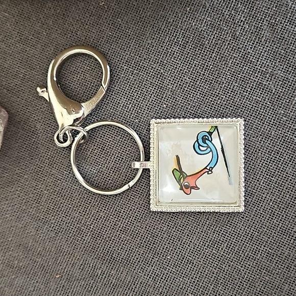 Upcycled Lowly worm book page keyring 1970s w clip Richard Scarry classic ooak - Picture 4 of 5